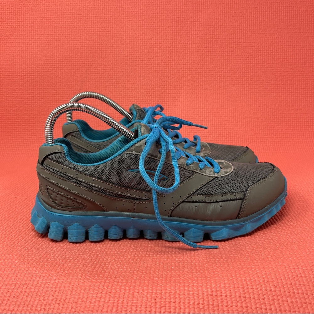 LA Gear Sneakers Womens Size 10 Athletic Tennis Shoes Blue Gray Walking Casual - Picture 1 of 11